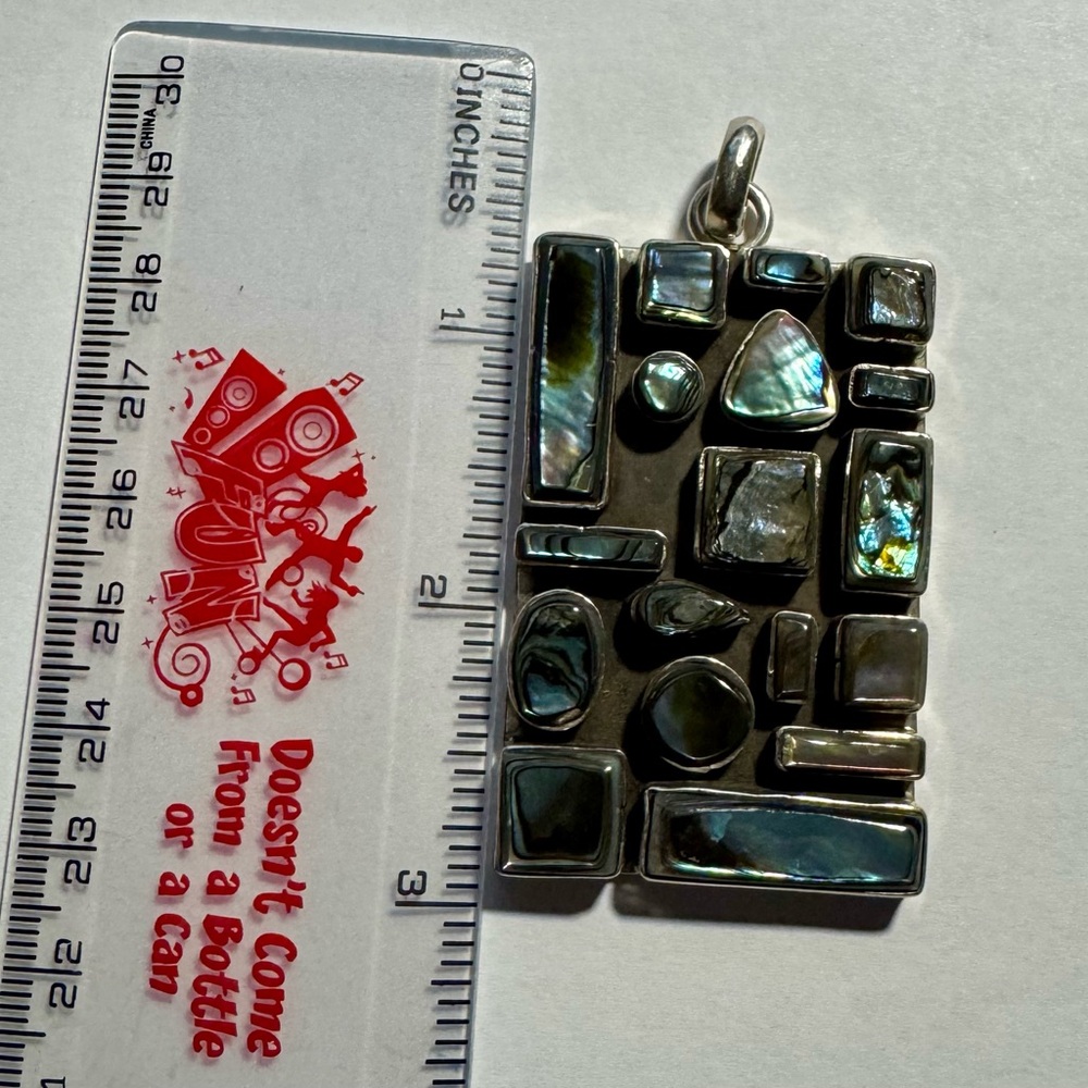Vintage Handcrafted Silver and Abalone Pendant - Picture 5 of 5